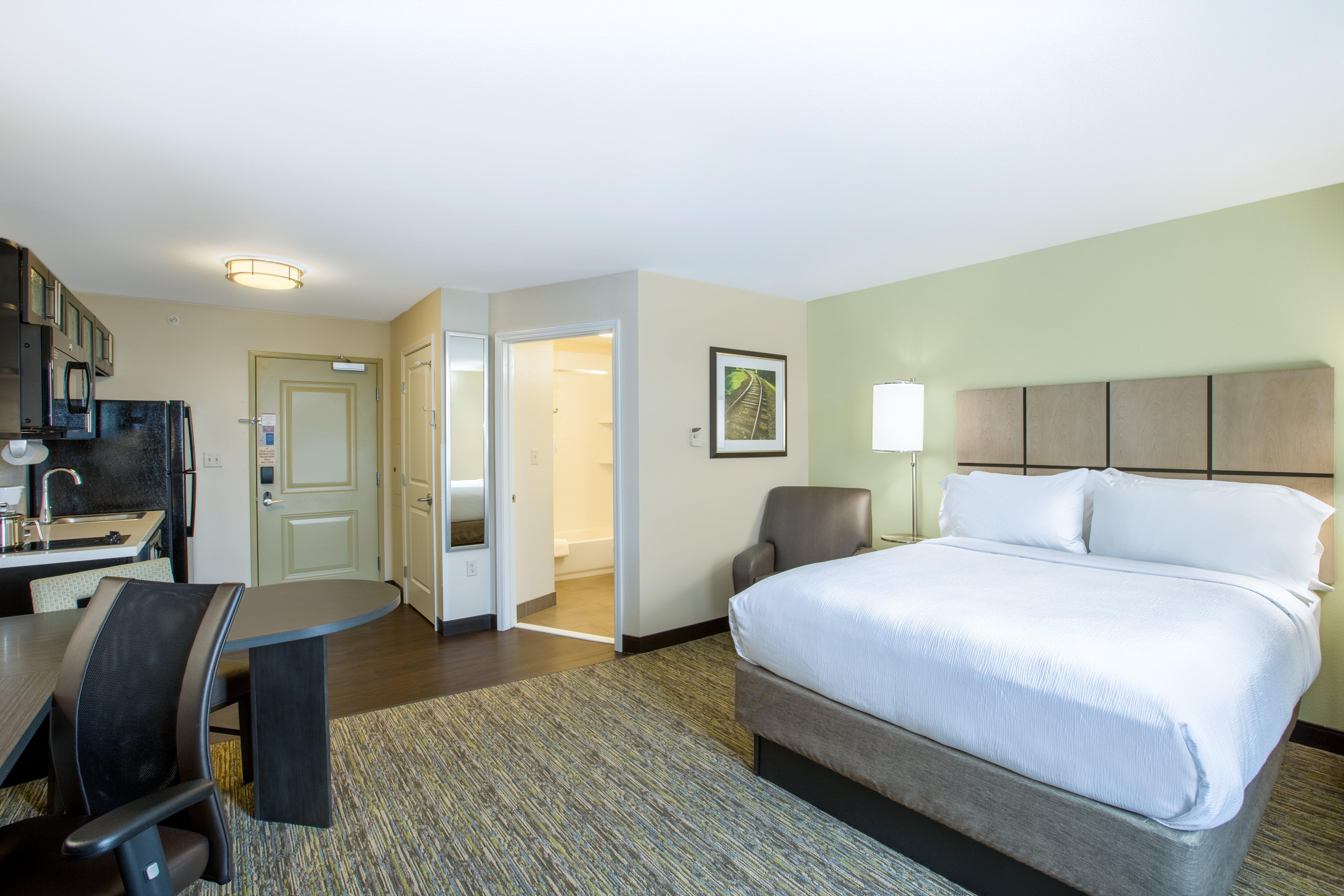 Candlewood Suites - Omaha Millard Area By Ihg Екстер'єр фото