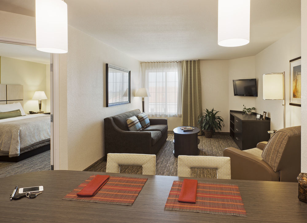Candlewood Suites - Omaha Millard Area By Ihg Екстер'єр фото